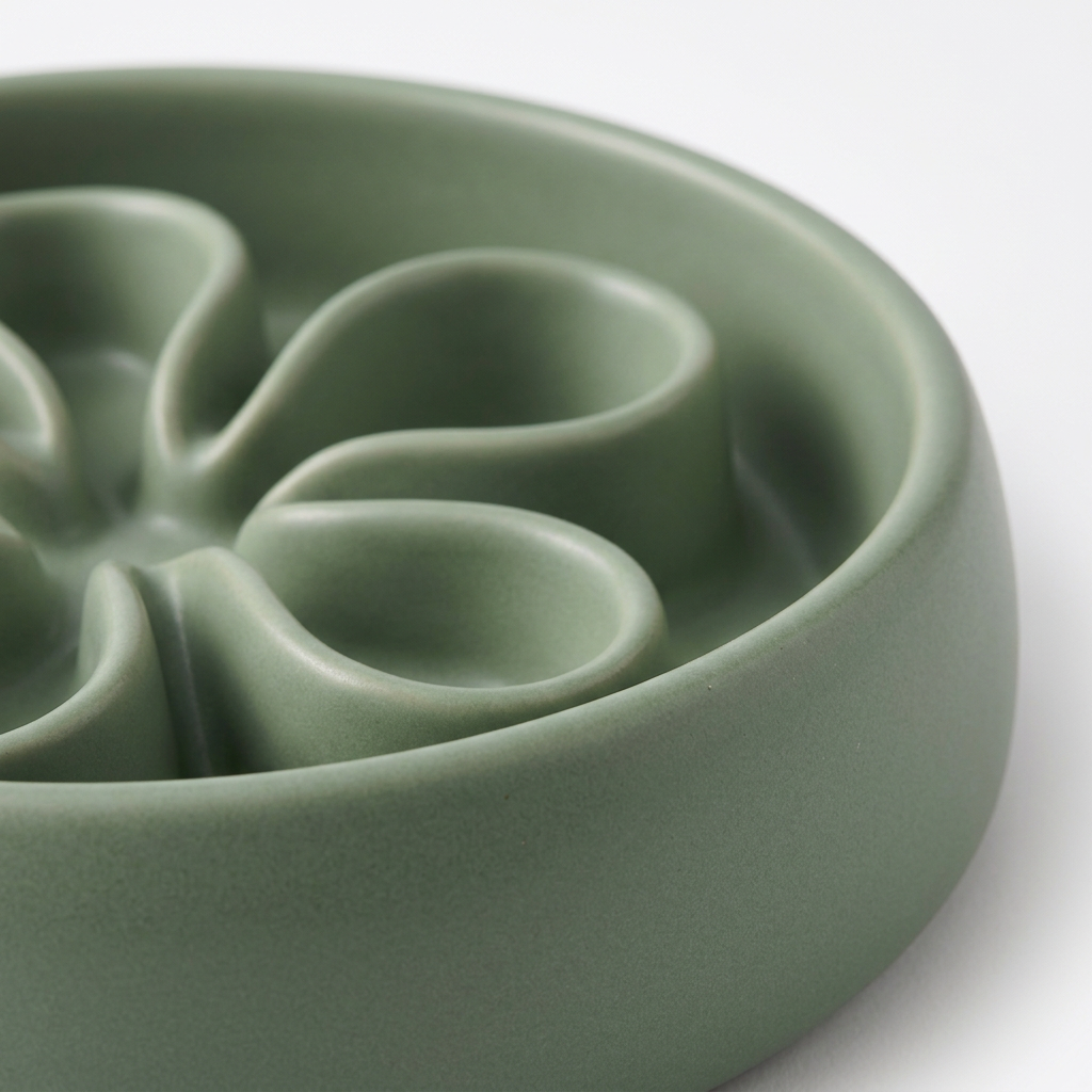 Lekerekített perem és belső csatornák részletei